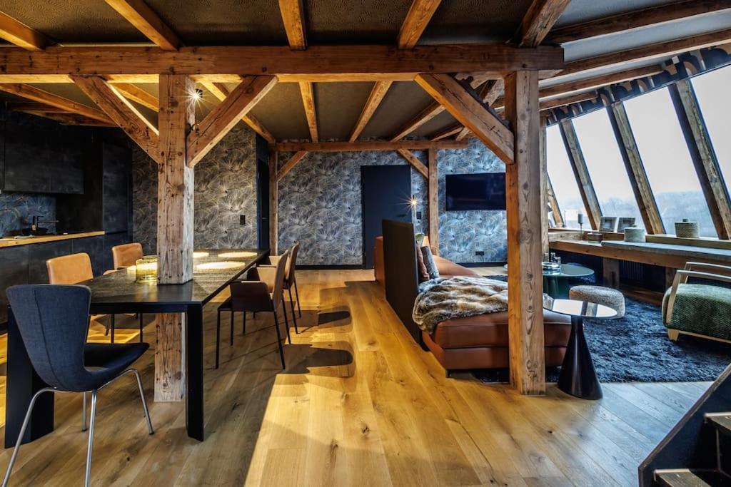 שטאדה Himmlisches Penthouse Am Fischmarkt מראה חיצוני תמונה